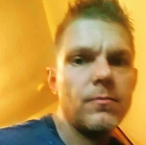 Meet your Posher, Travis